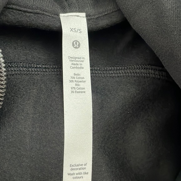 NWT Lululemon Scuba Oversized 1/2 Zip Hoodie
Black Size XS/S - Picture 6 of 11